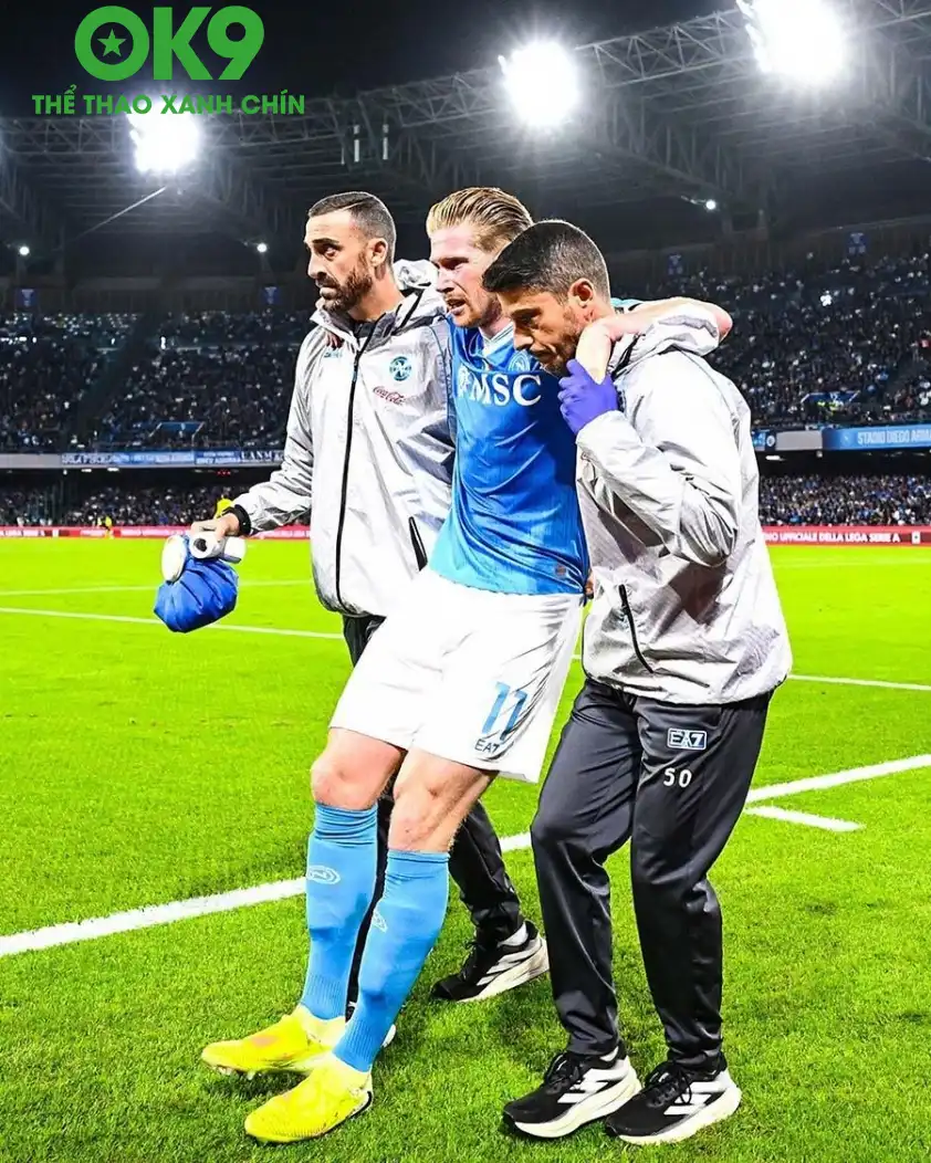 Kevin de Bruyne nhiều khả năng sẽ bỏ lỡ World Cup 2026 với chấn thương cơ đùi Kevin de Bruyne nhiều khả năng sẽ bỏ lỡ World Cup 2026 với chấn thương cơ đùi